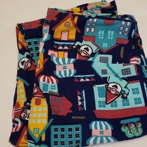 LuLaRoe Gnome leggings